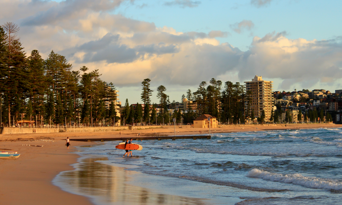 Surfovanie v Sydney na pláži